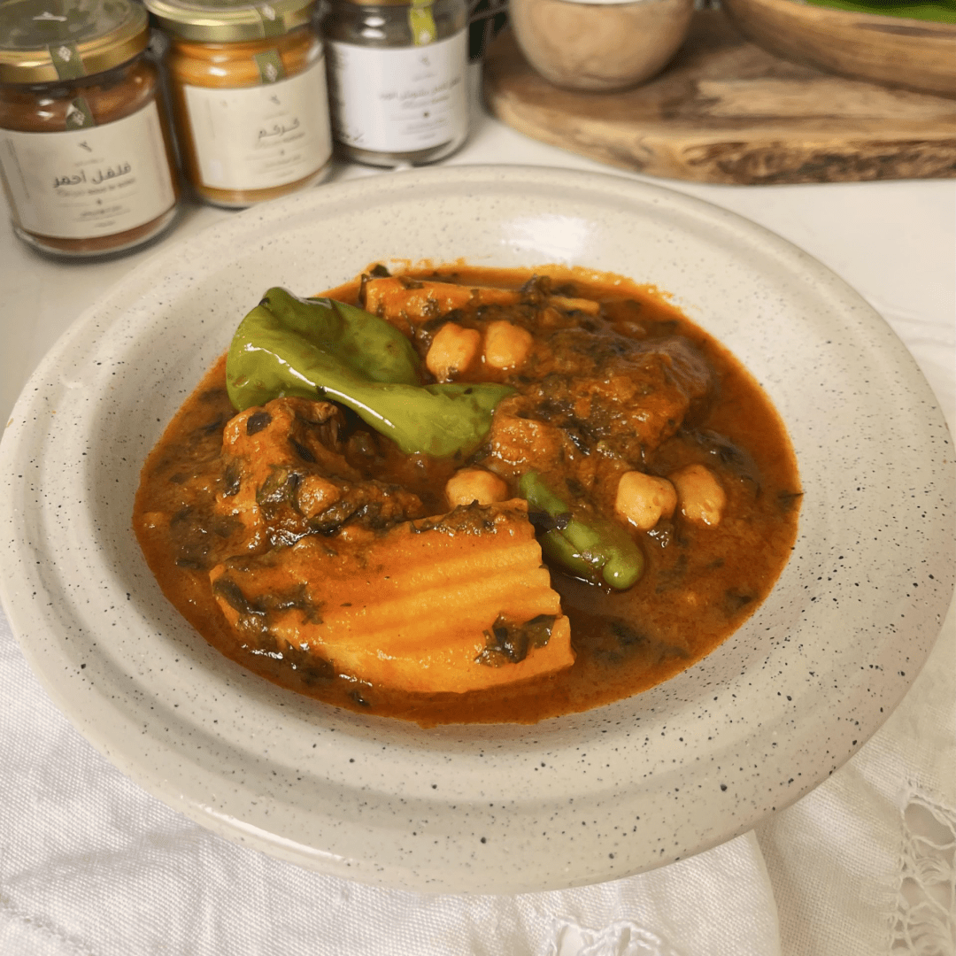 مرقة عرس بأفاويح فلفل أحمر